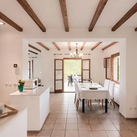 Son Tord Holiday home Arta